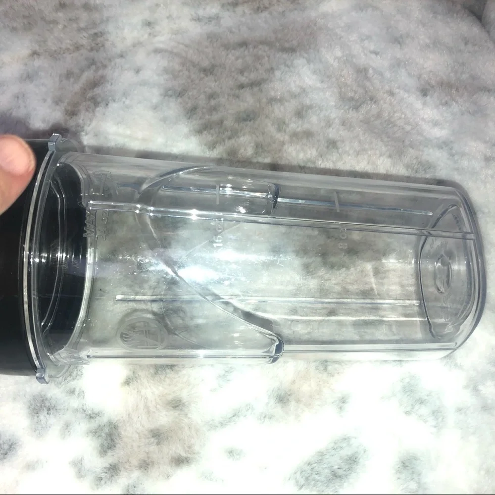Oster Clear Tumbler with‎ Black Lid 24oz BPA Free